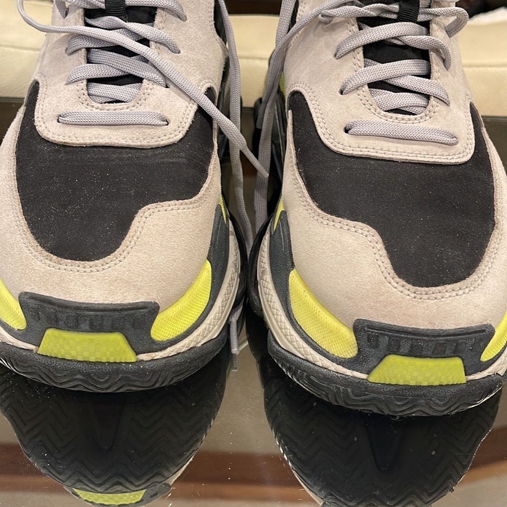 Balenciaga Triple S men’s sneakers size 10. Authentic and in good condition - Picture 7 of 13